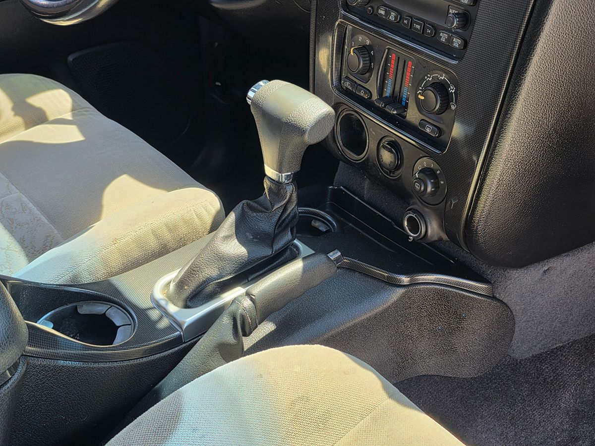 2006 GMC Envoy XL SLE - Photo 13