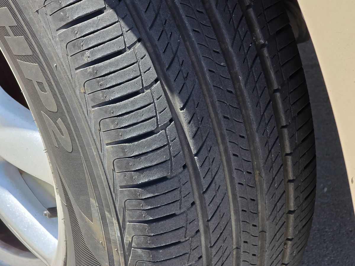 2006 GMC Envoy XL SLE - Photo 17