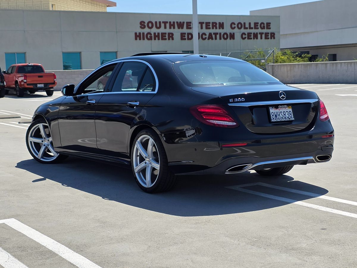 2018 Mercedes-Benz E-Class E300 - Photo 4