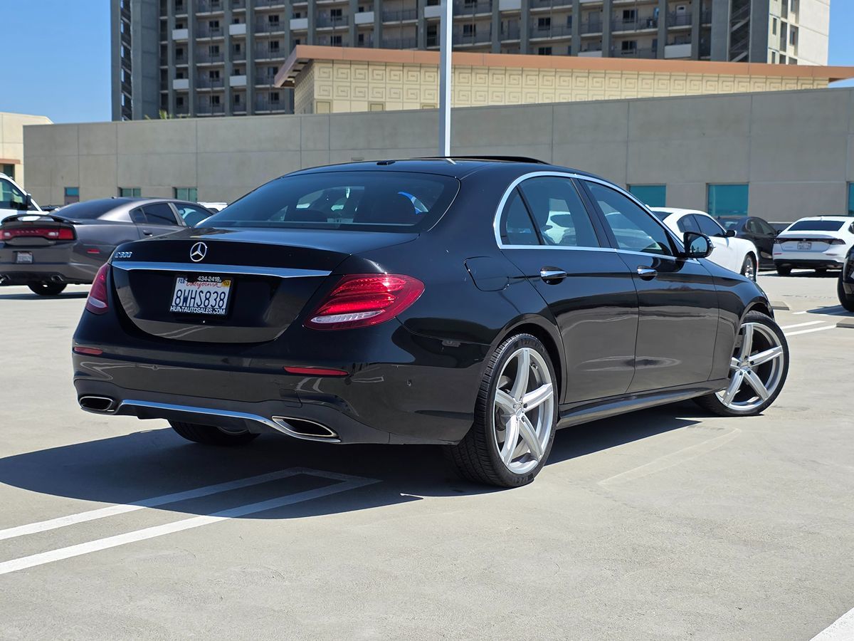 2018 Mercedes-Benz E-Class E300 - Photo 6