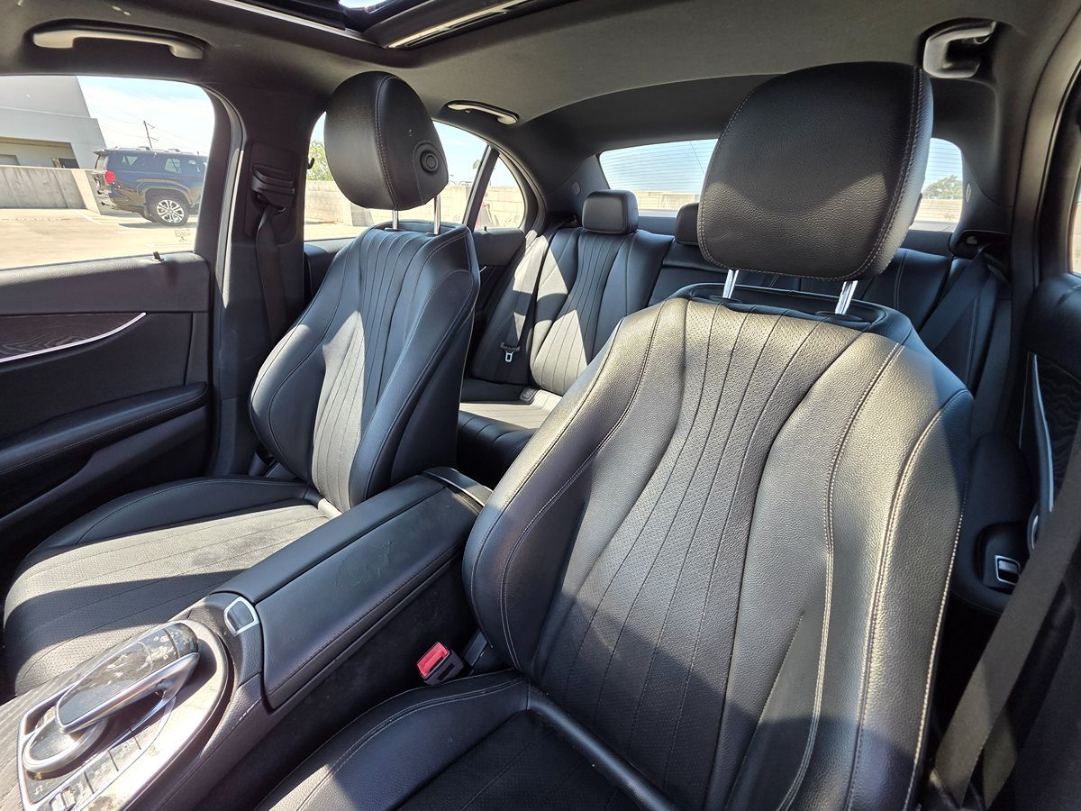 2018 Mercedes-Benz E-Class E300 - Photo 12