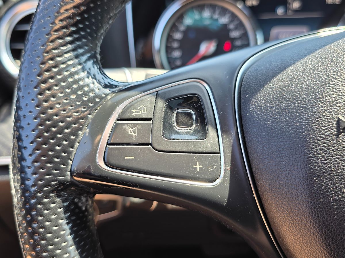 2018 Mercedes-Benz E-Class E300 - Photo 21