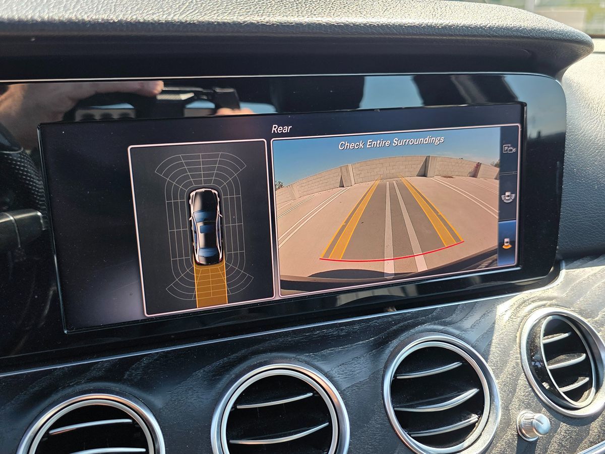 2018 Mercedes-Benz E-Class E300 - Photo 25