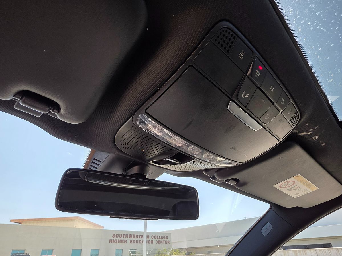 2018 Mercedes-Benz E-Class E300 - Photo 29