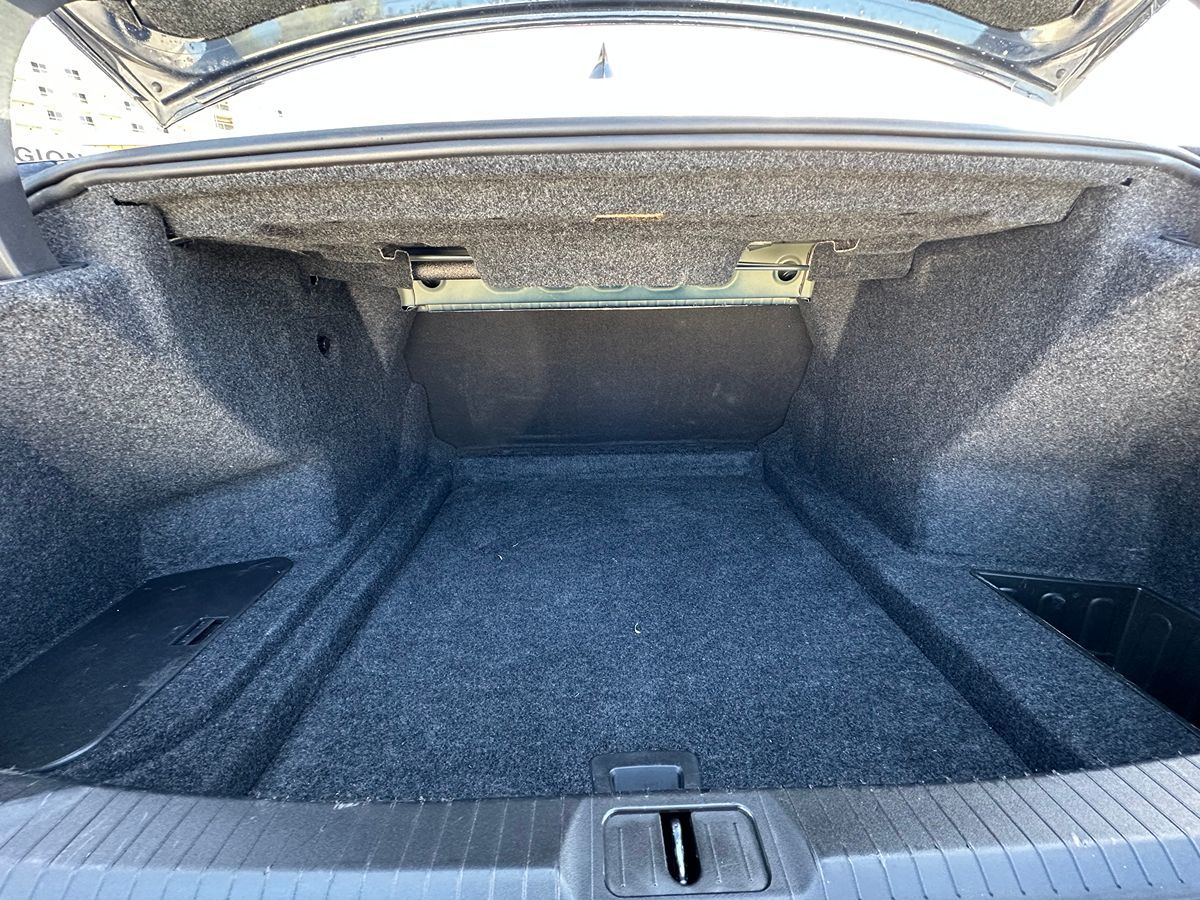 2017 Cadillac ATS Sedan Base - Photo 10