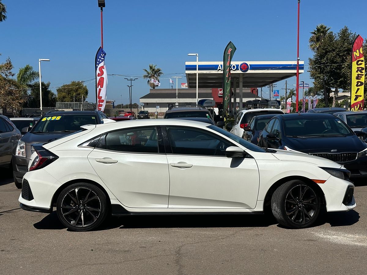2018 Honda Civic Hatchback Sport - Photo 13
