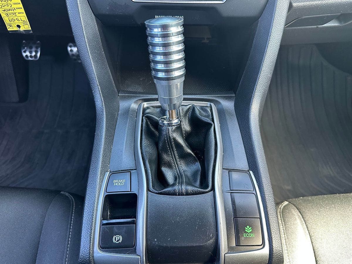 2018 Honda Civic Hatchback Sport - Photo 21