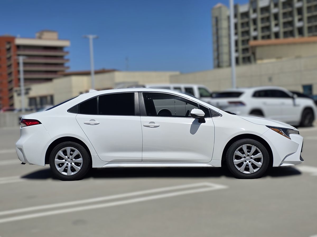 Toyota Corolla photo 8