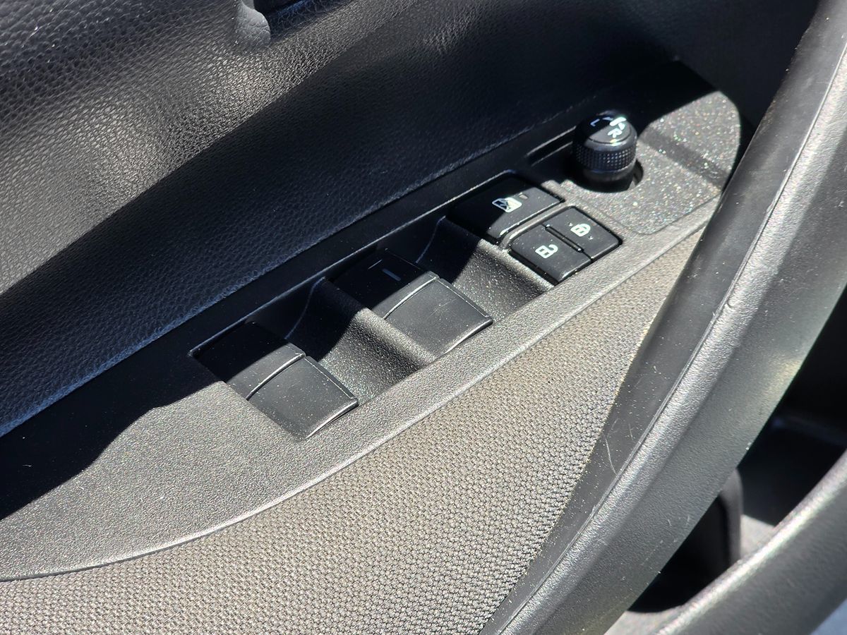 Toyota Corolla photo 15