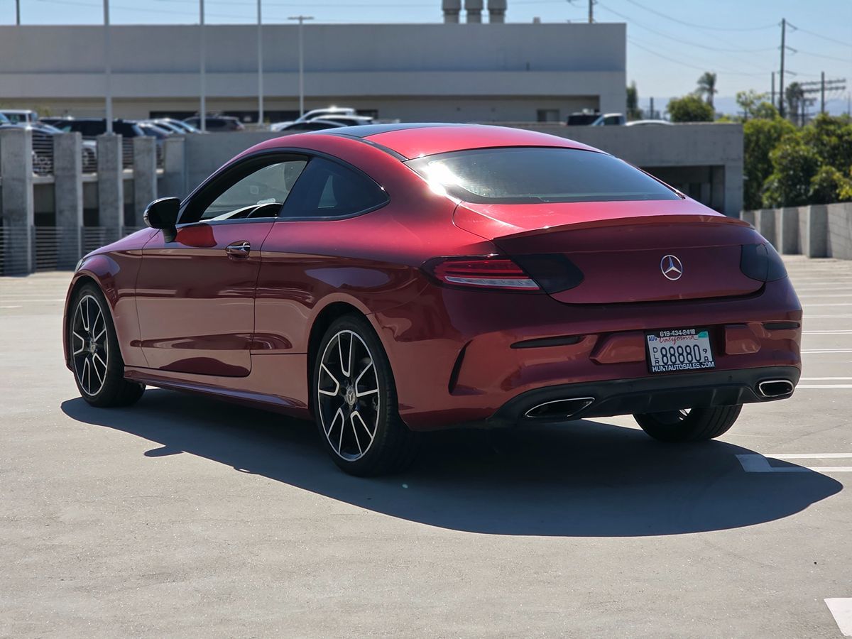 Mercedes-Benz C300 photo 5