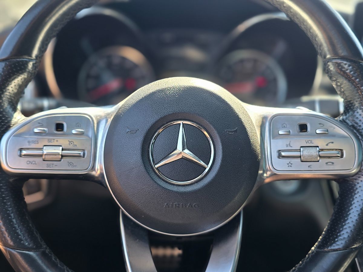 Mercedes-Benz C300 photo 16