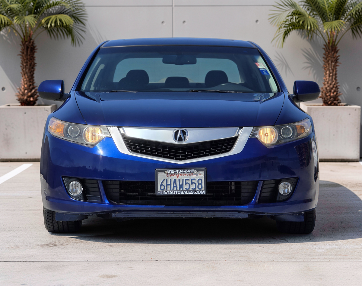 Acura TSX photo 2