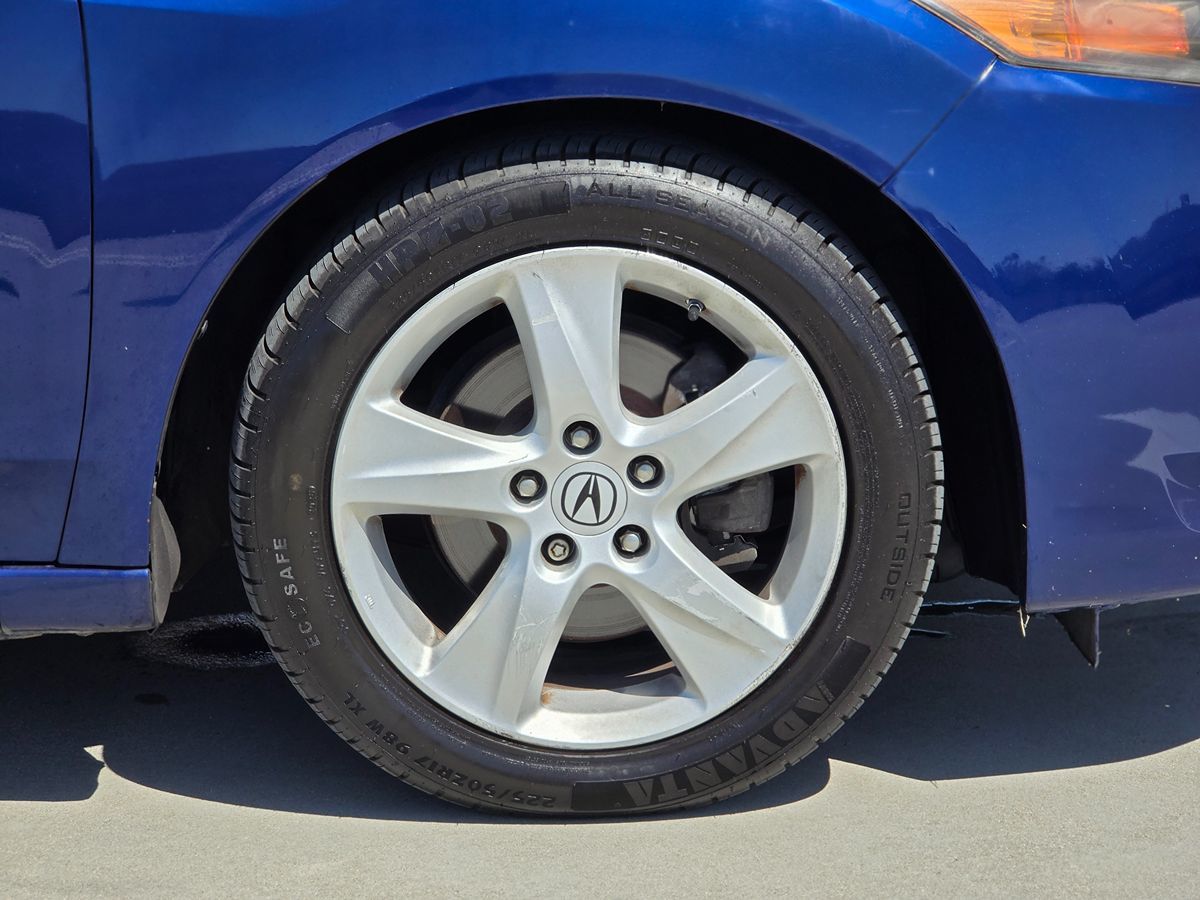 Acura TSX photo 9