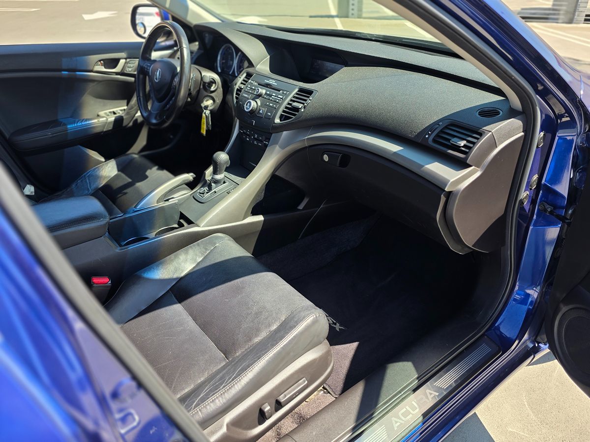 Acura TSX photo 10