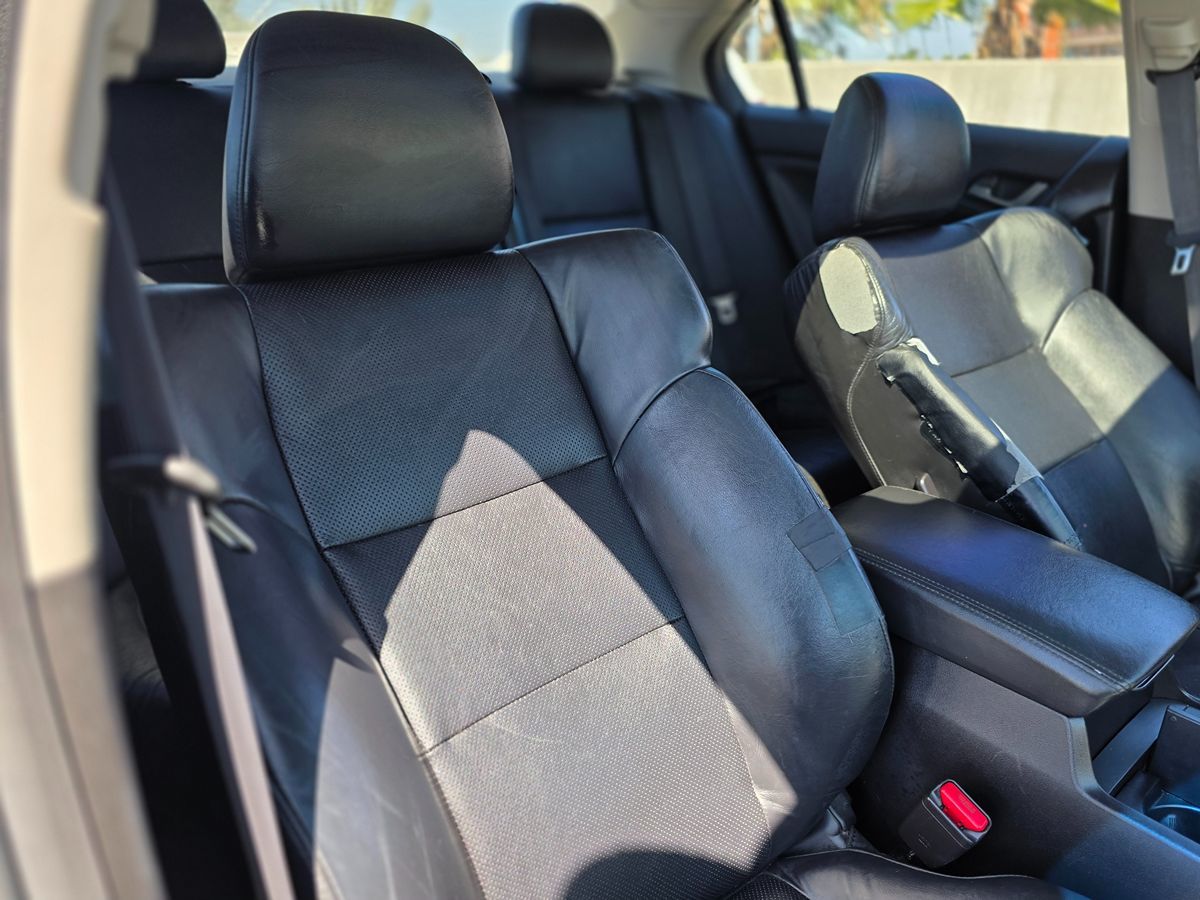 Acura TSX photo 12