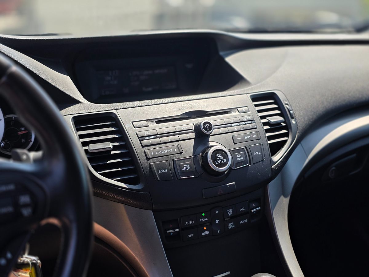 Acura TSX photo 27