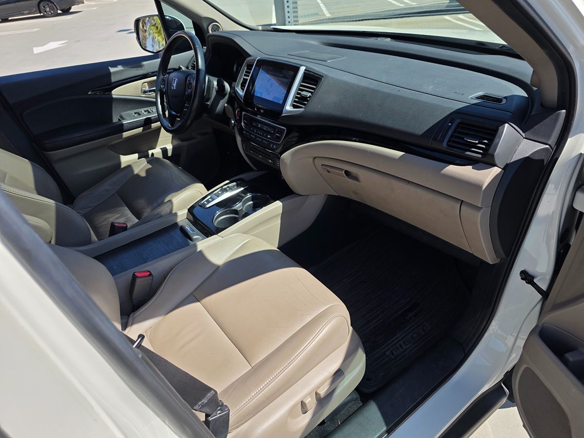 Honda Pilot photo 10