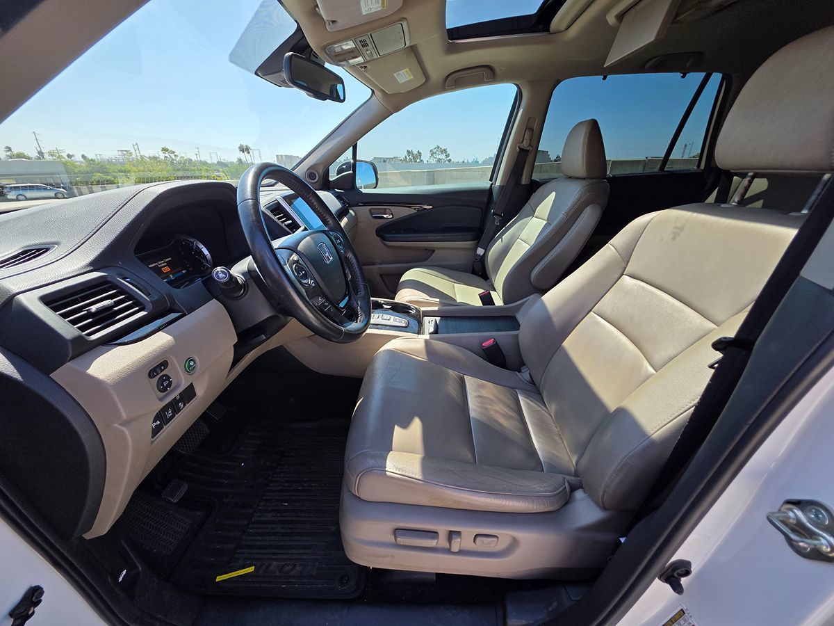 Honda Pilot photo 18