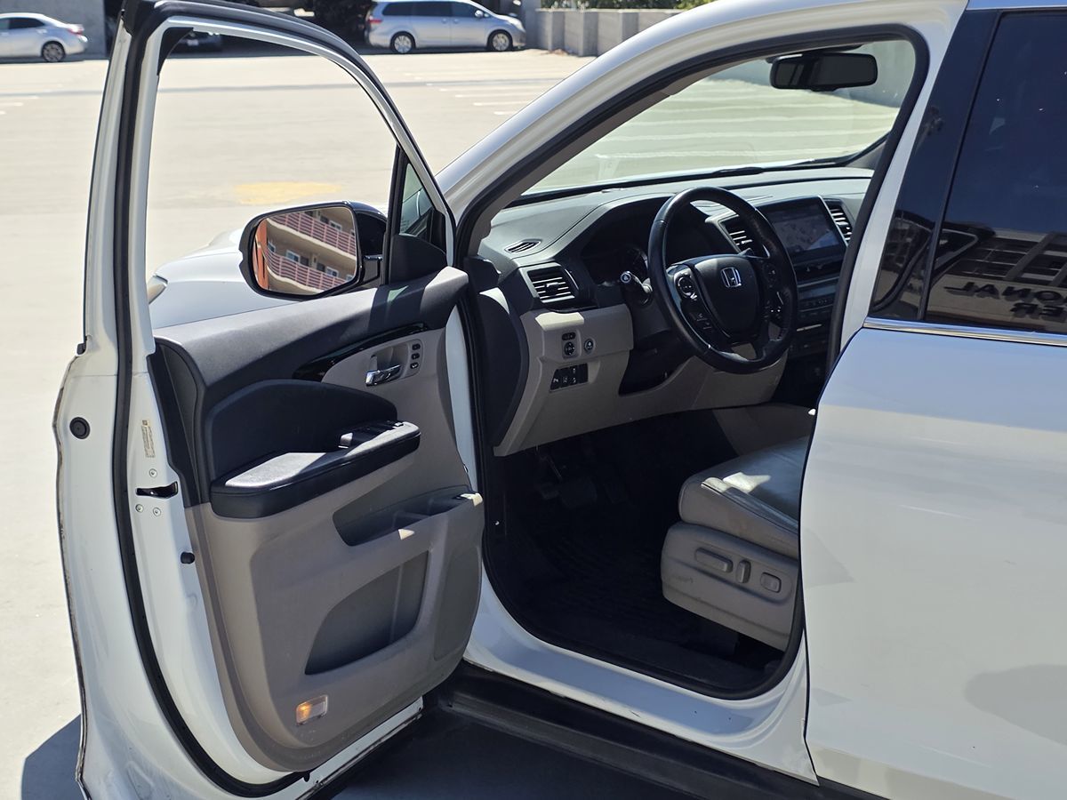 Honda Pilot photo 45