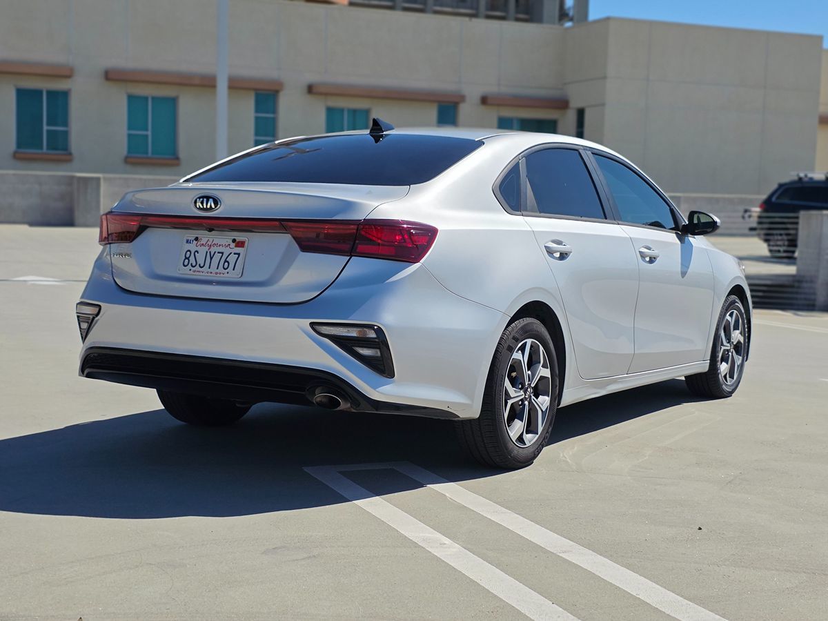 Kia Forte photo 7