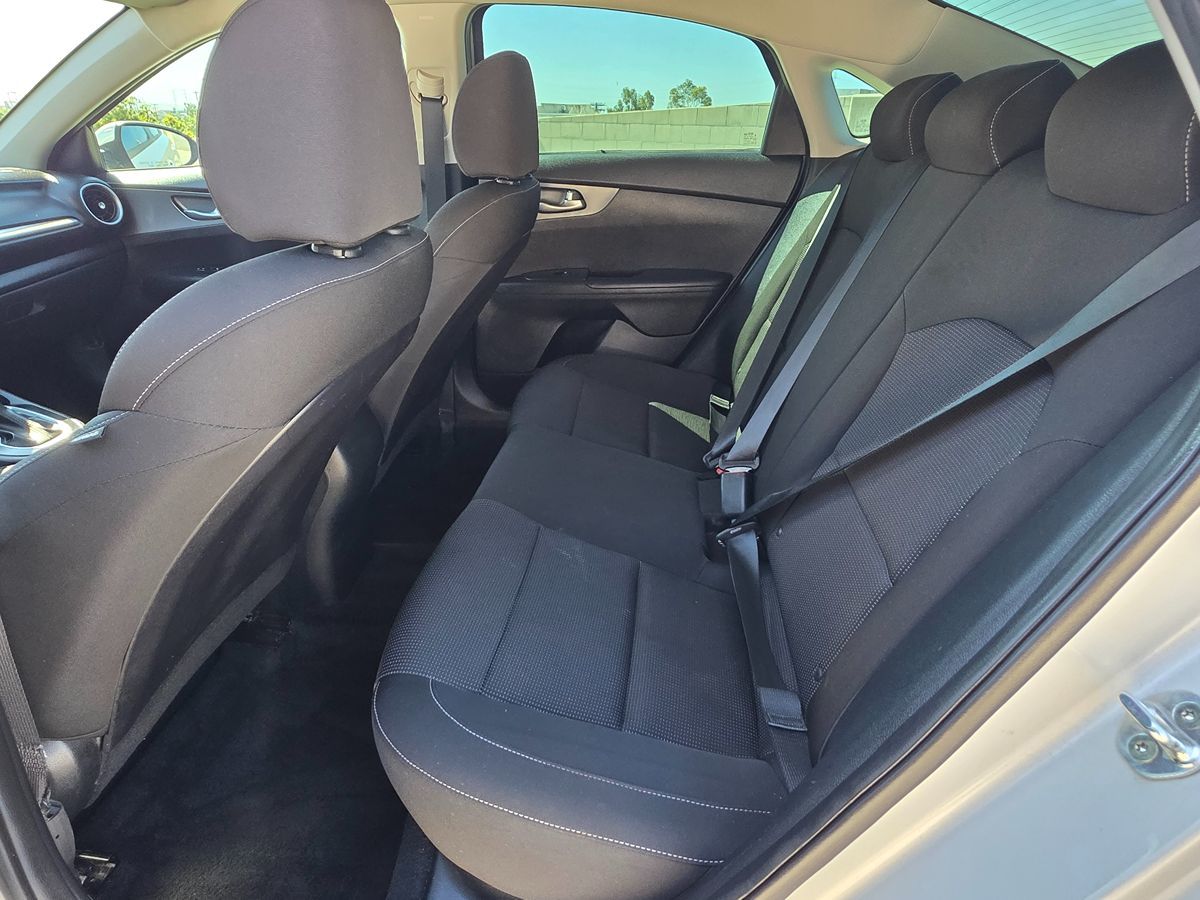 Kia Forte photo 13