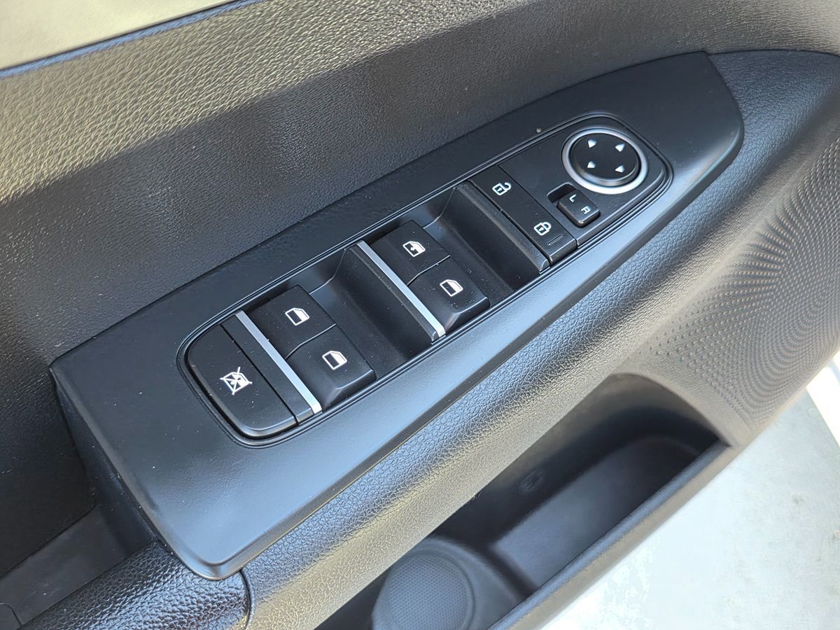 Kia Forte photo 17