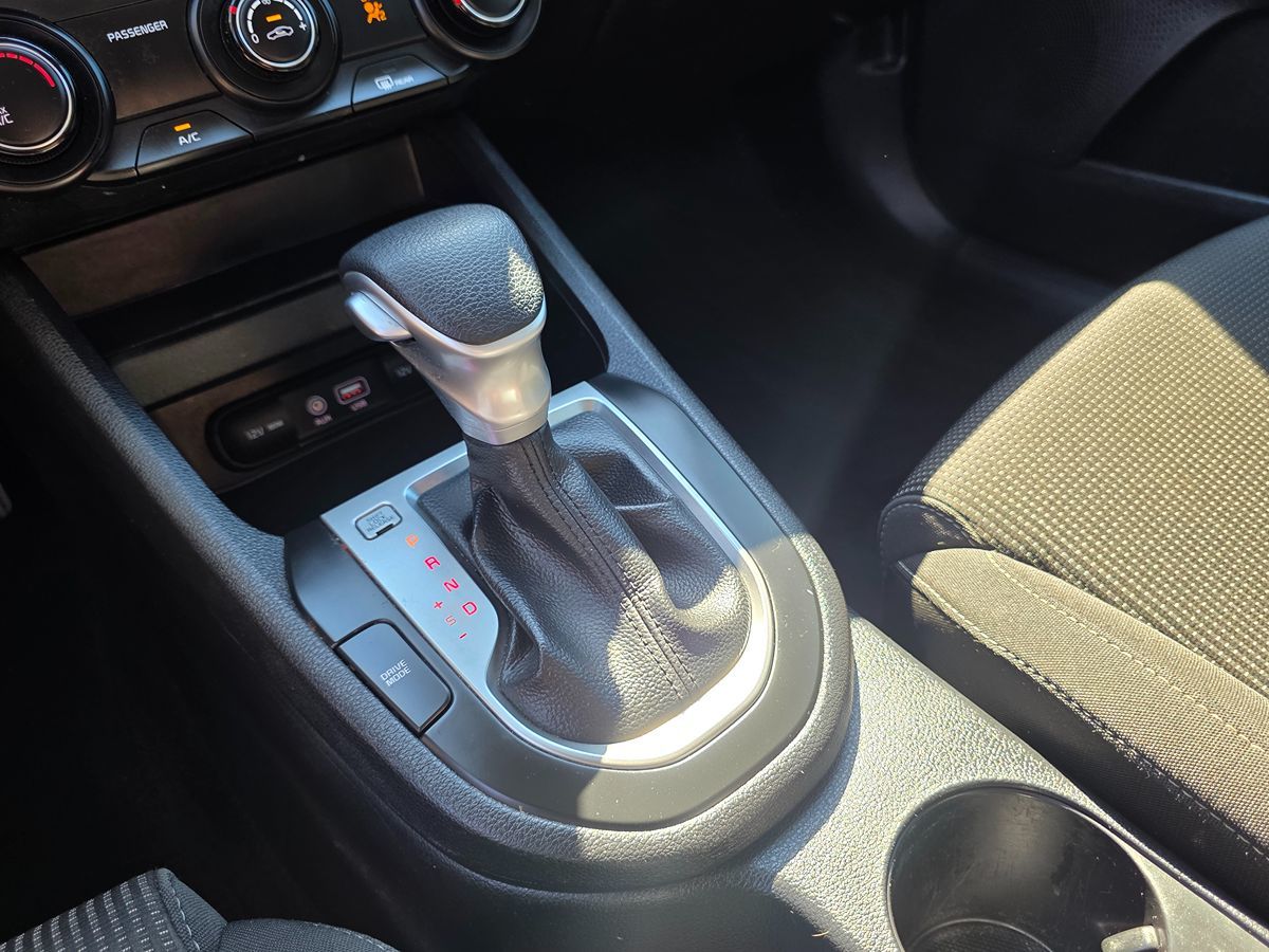 Kia Forte photo 21