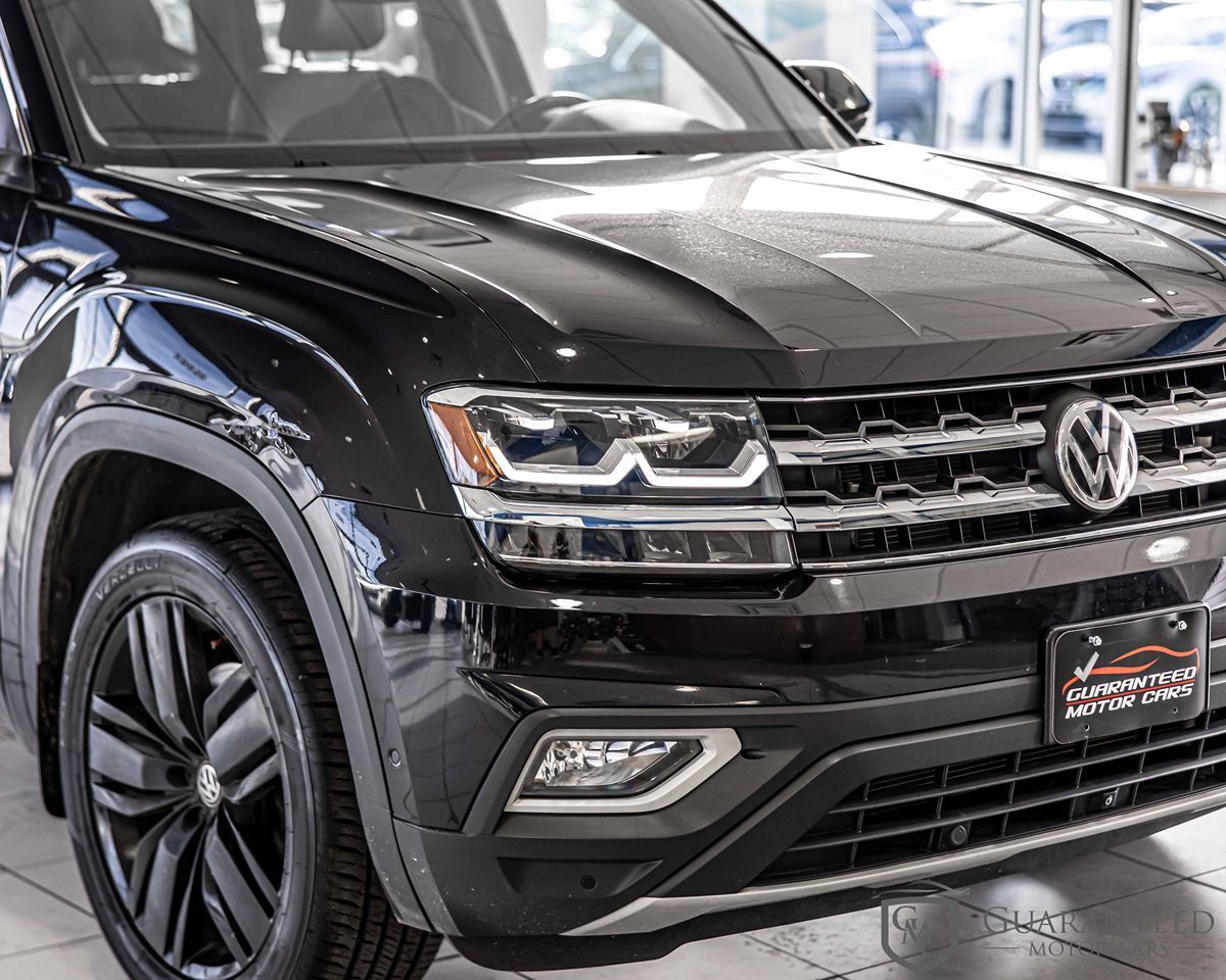 2018 Volkswagen Atlas SEL Premium photo 3