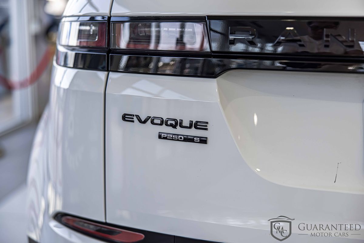 2020 Land Rover Range Rover Evoque S photo 16