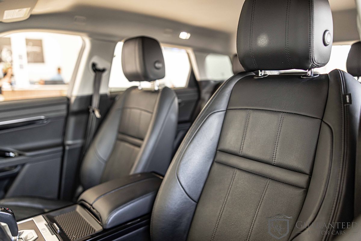 2020 Land Rover Range Rover Evoque S photo 18