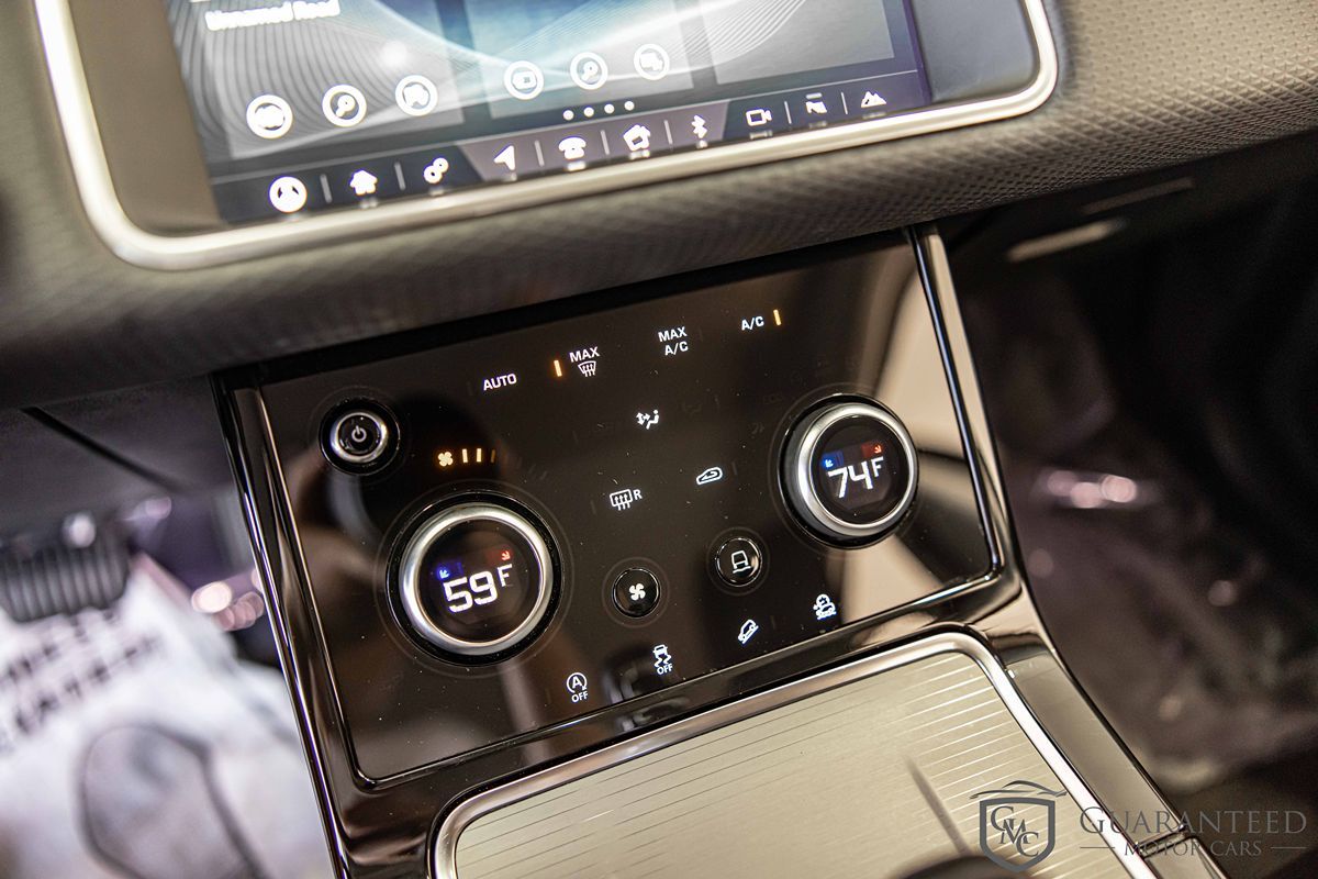 2020 Land Rover Range Rover Evoque S photo 27