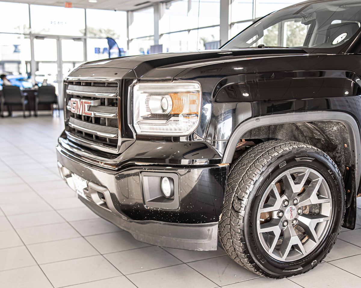 2015 Gmc Sierra 1500 SLE photo 2