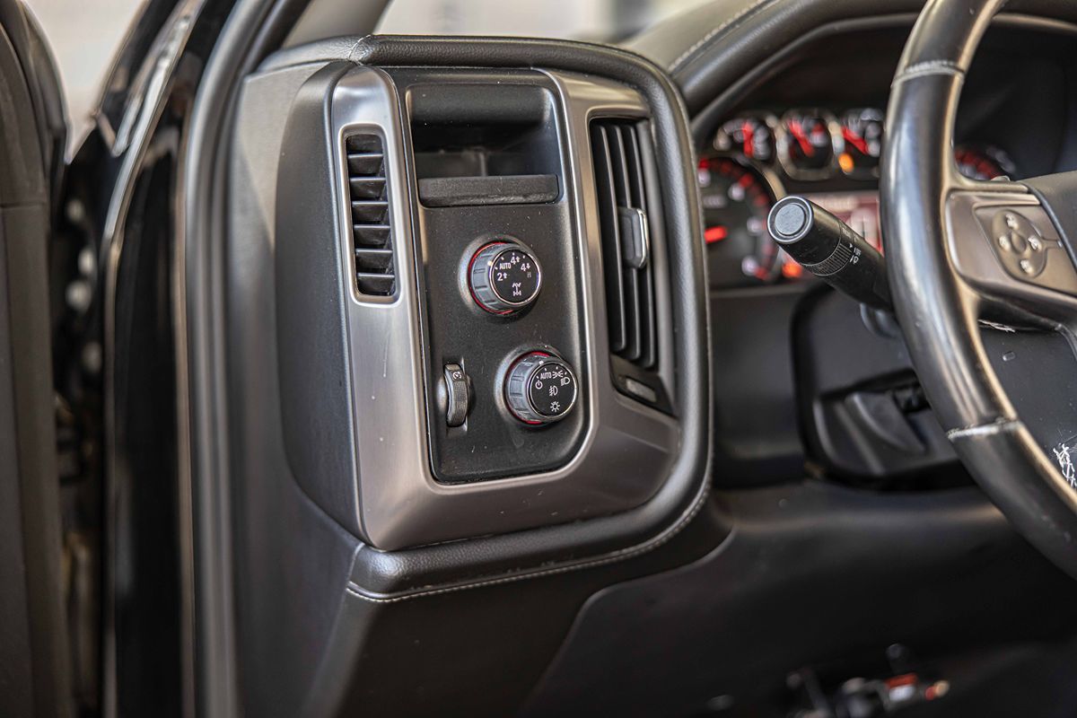 2015 GMC SIERRA - Image 21