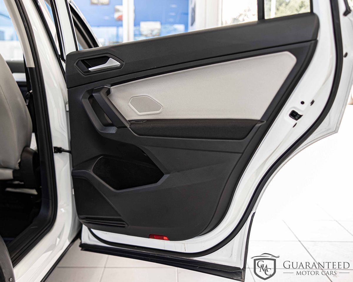 2019 VOLKSWAGEN TIGUAN - Image 41