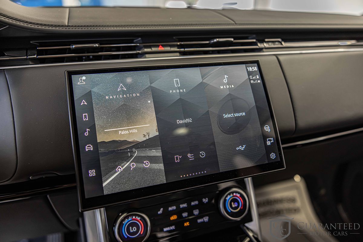 2023 Land Rover Range Rover Autobiography photo 25