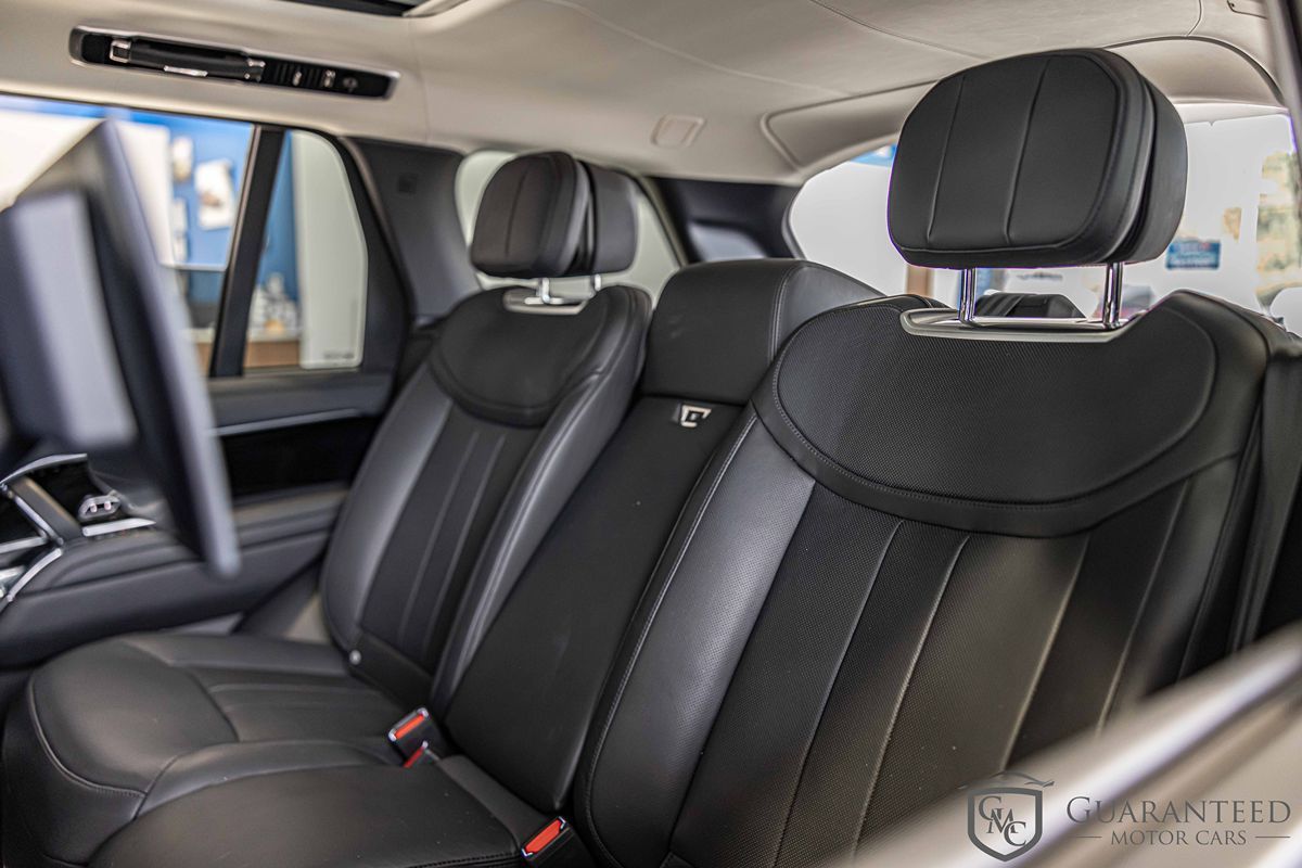2023 Land Rover Range Rover Autobiography photo 31