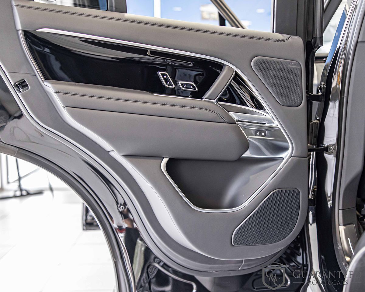2023 Land Rover Range Rover Autobiography photo 33