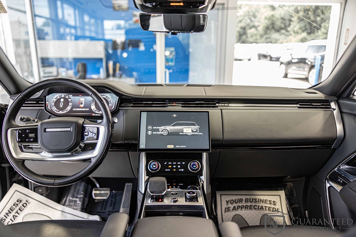 2023 Land Rover Range Rover Autobiography photo 35