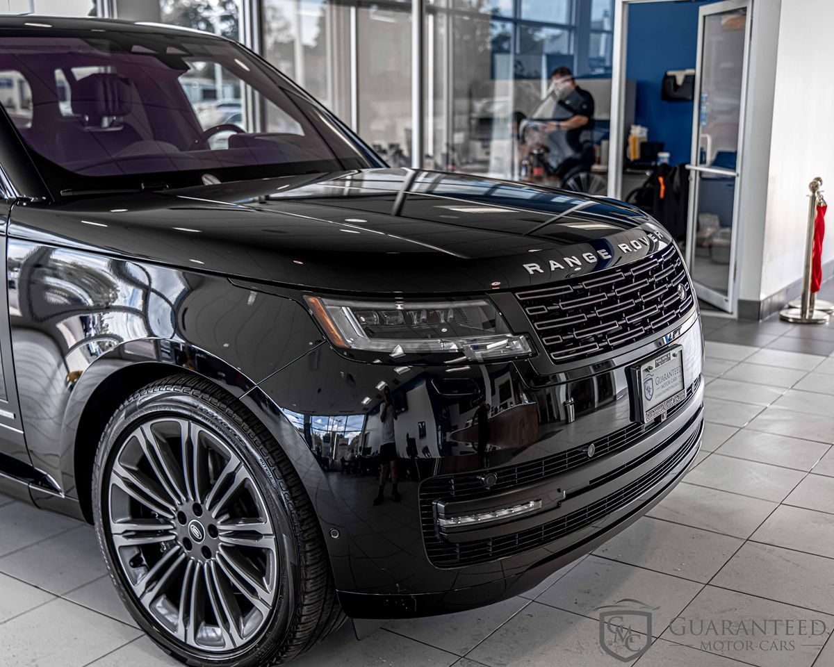 2023 Land Rover Range Rover Autobiography photo 4
