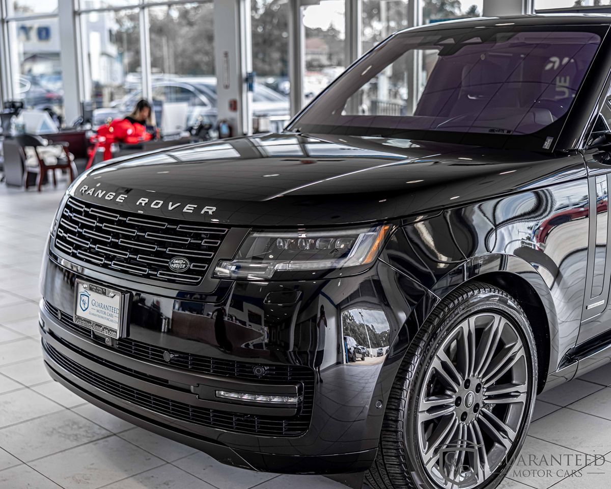 2023 Land Rover Range Rover Autobiography photo 5
