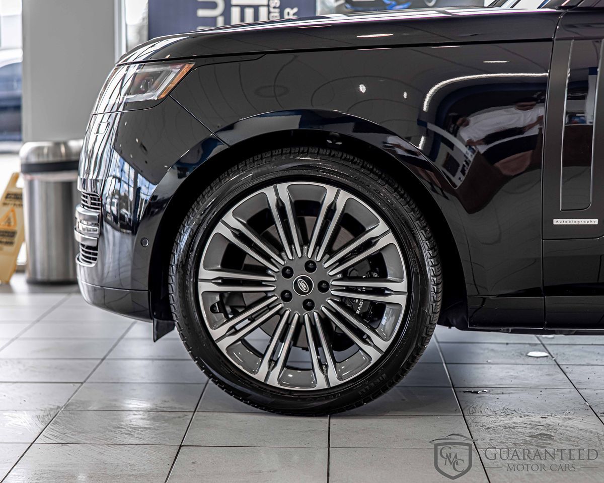 2023 Land Rover Range Rover Autobiography photo 8