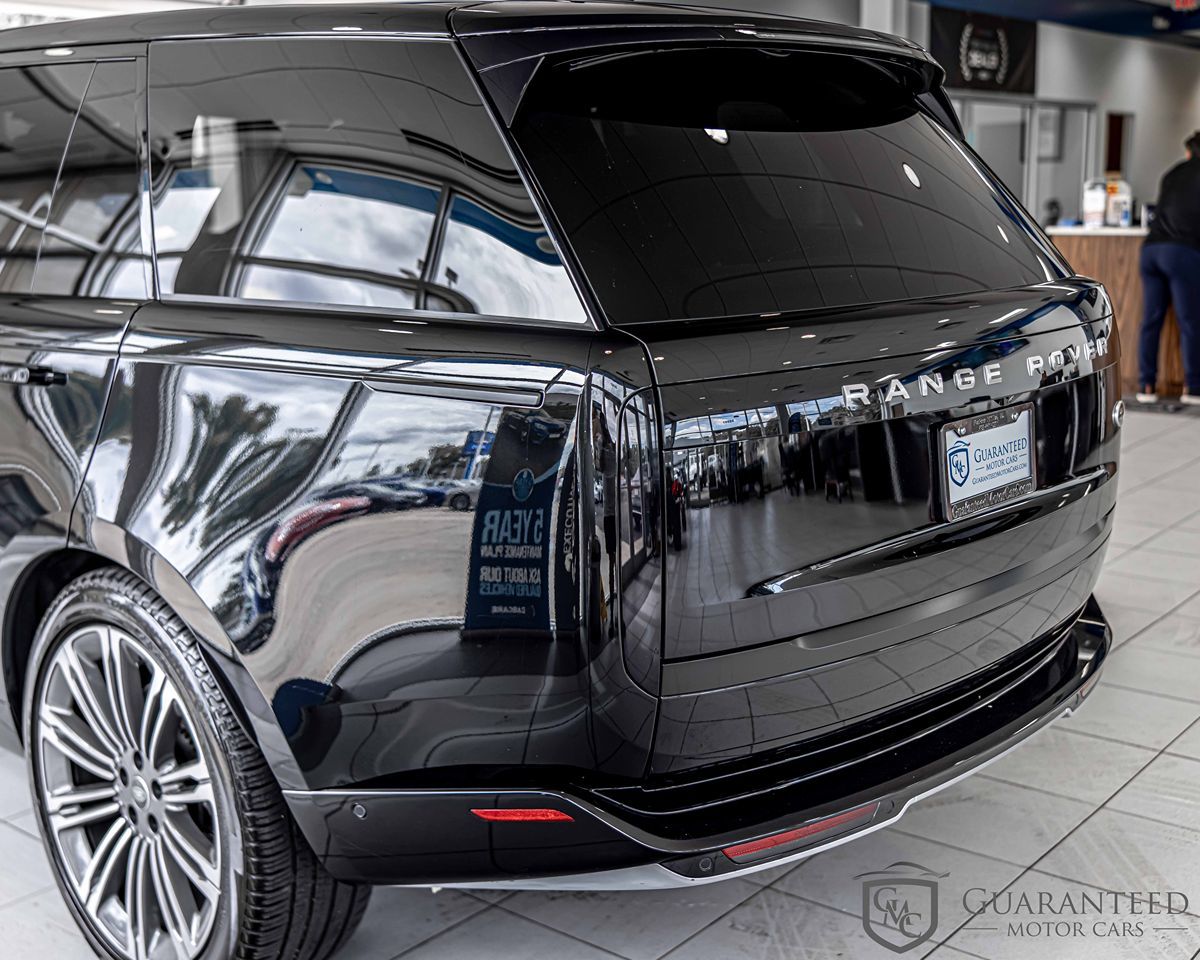 2023 Land Rover Range Rover Autobiography photo 15