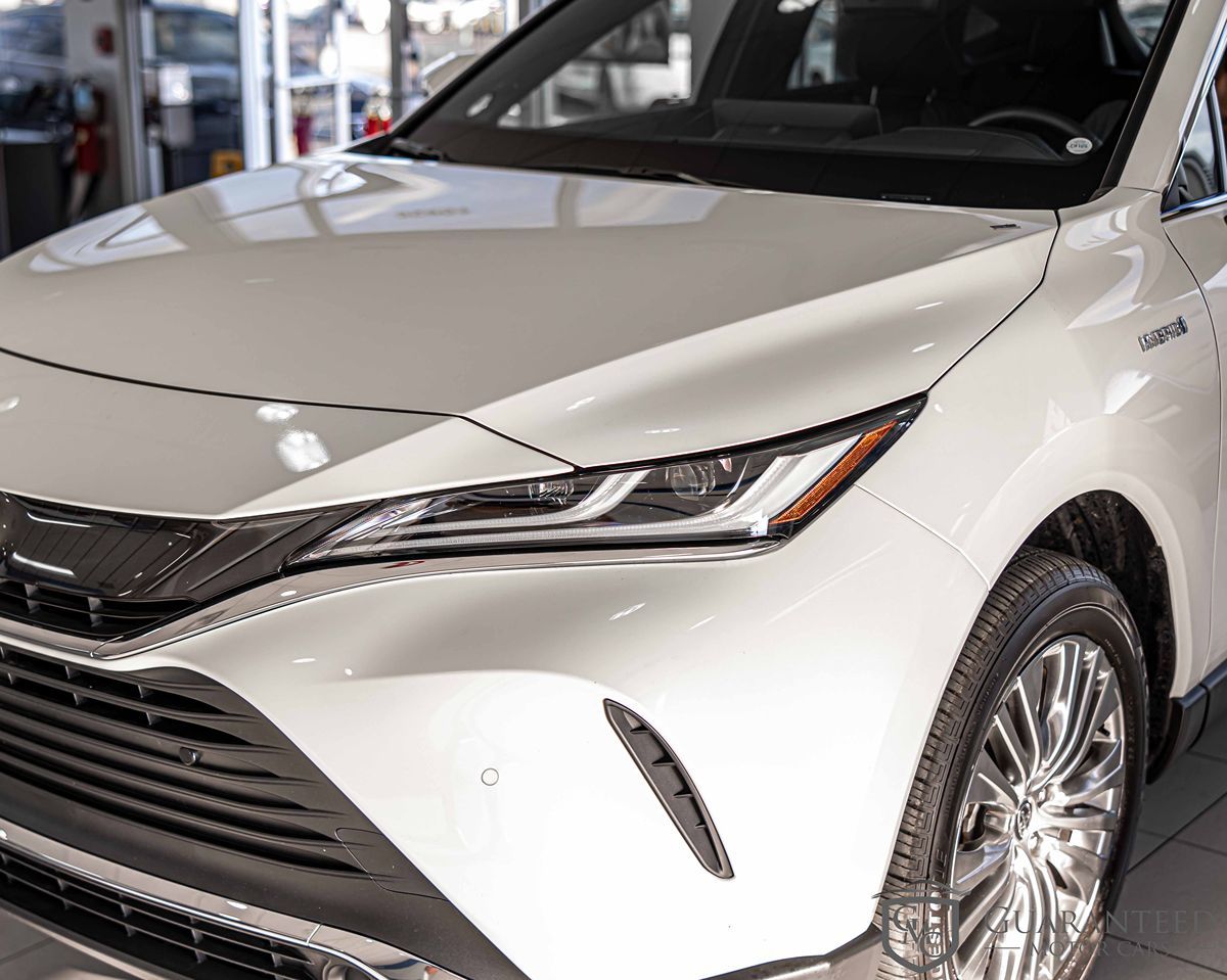 2021 Toyota Venza LE photo 5