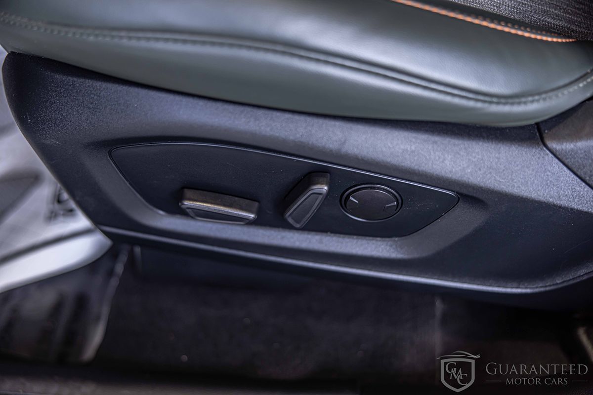 2022 FORD EXPLORER - Image 25