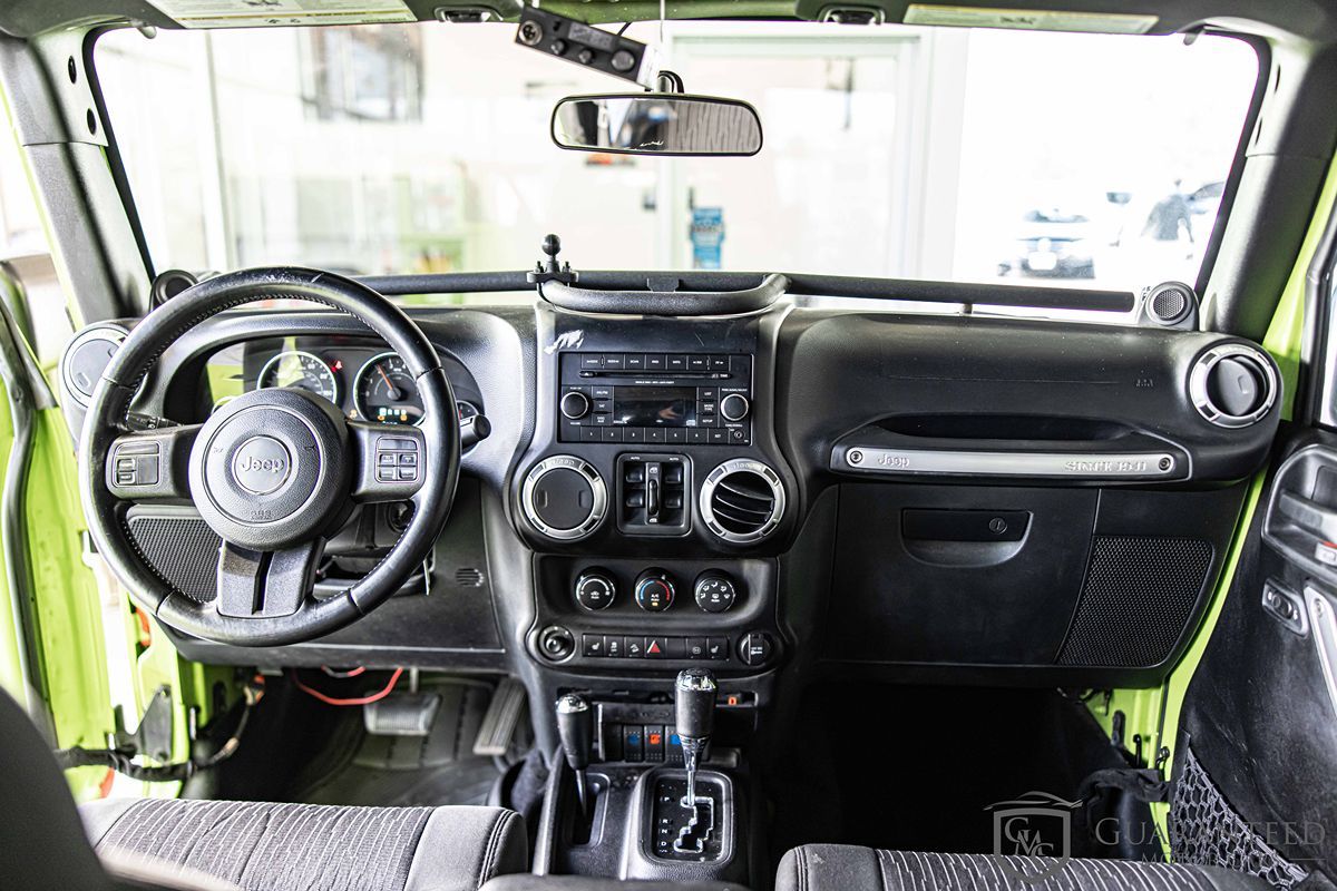 Sold 2012 Jeep Wrangler Unlimited Rubicon in Palos Hills, image size:1200x800