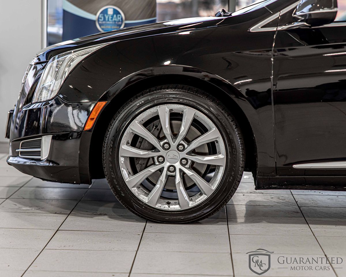 2016 CADILLAC XTS - Image 9