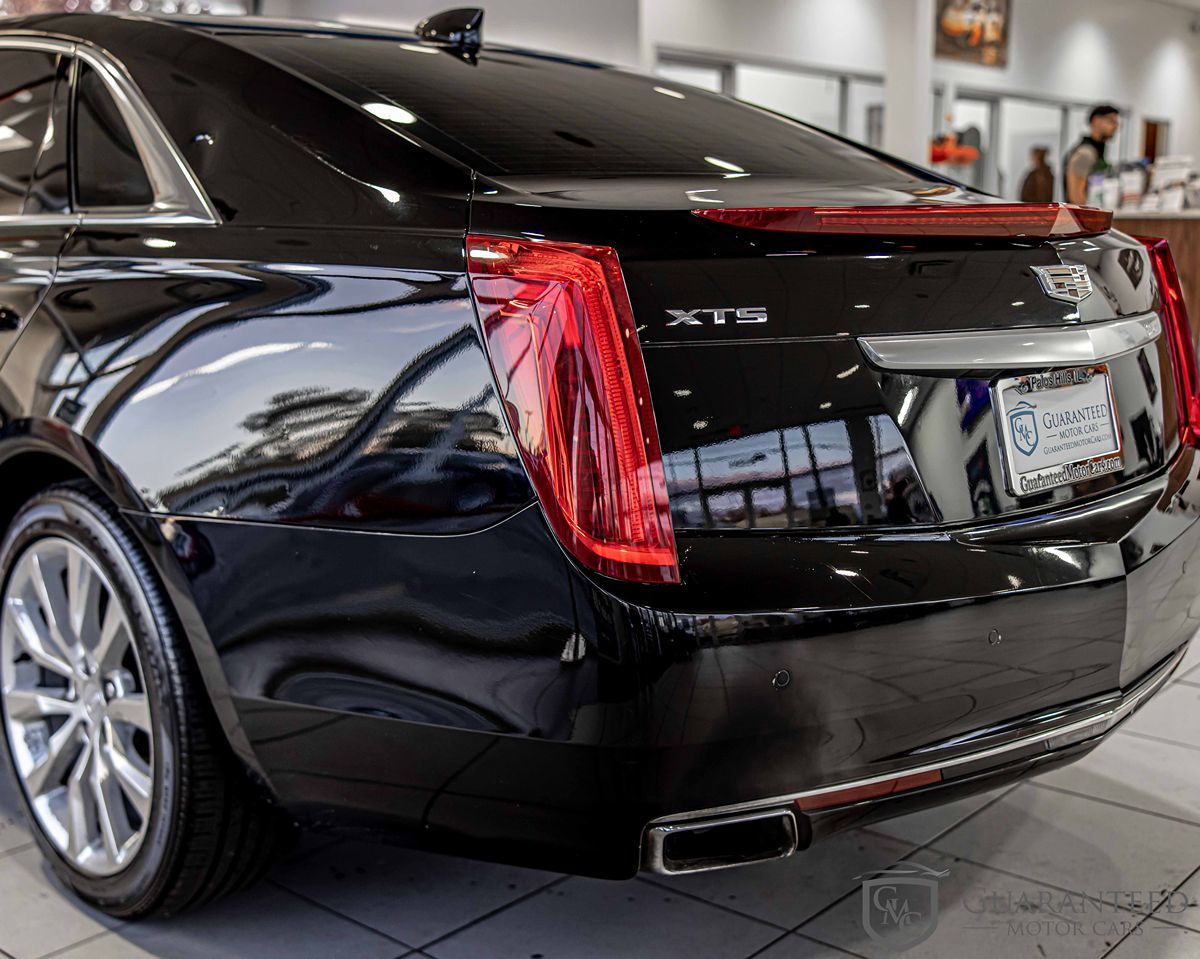 2016 CADILLAC XTS - Image 15