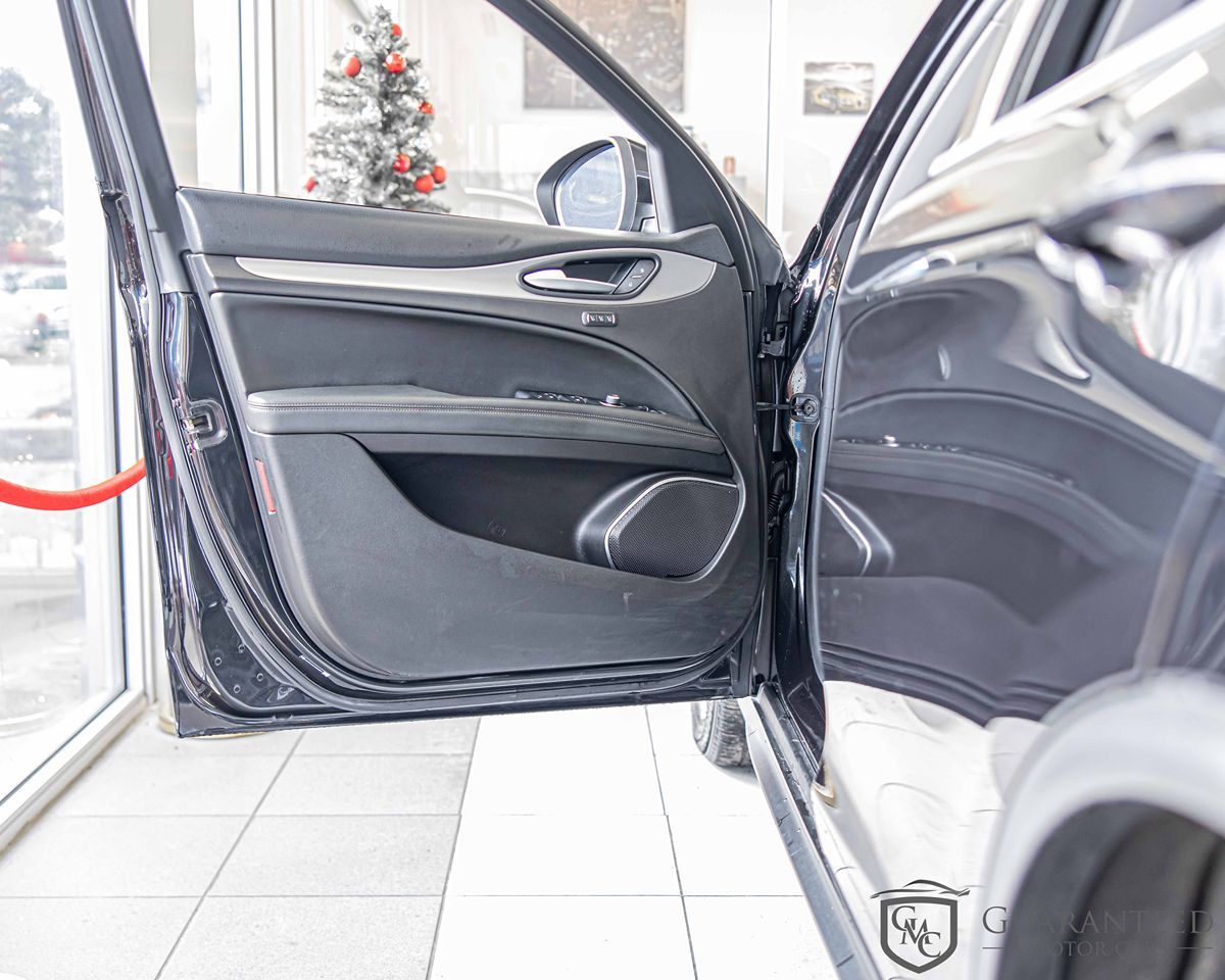 2018 ALFA ROMEO STELVIO - Image 33