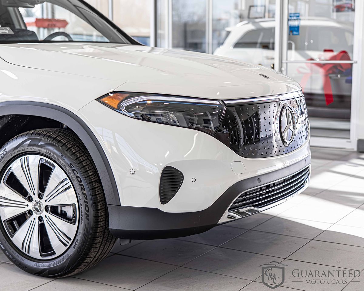 2024 Mercedes Benz EQB 300 photo 4