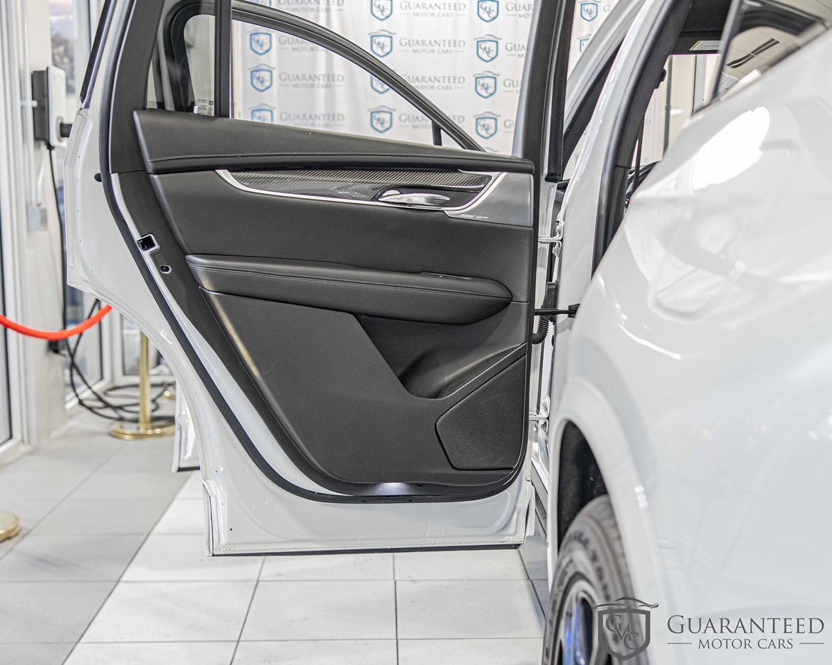 2022 CADILLAC XT6 - Image 38